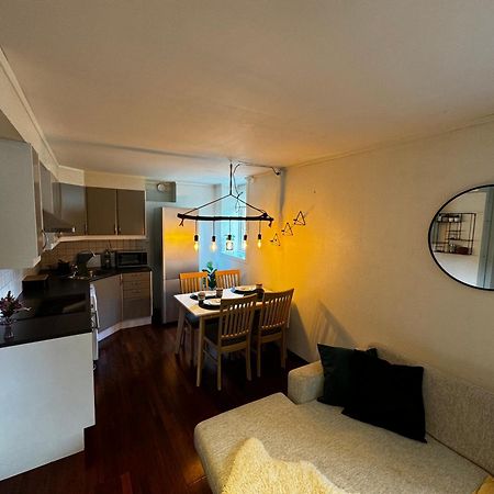 Central, 2 Bedroom, Free Parking Tromso Bagian luar foto